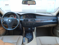 BMW 5 2005