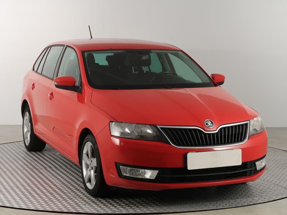 Skoda Rapid Spaceback - 2015