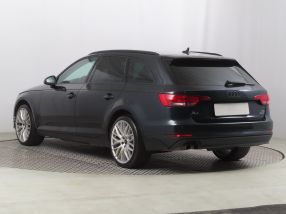 Audi A4 - 2016