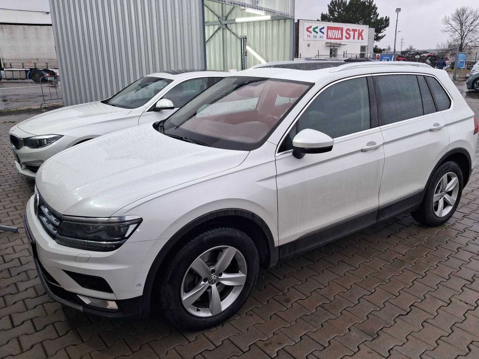 Volkswagen Tiguan - 2017