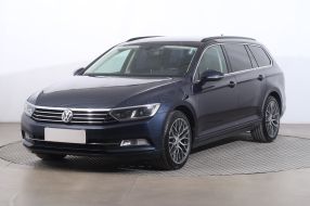 Volkswagen Passat - 2015