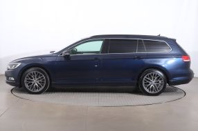 Volkswagen Passat - 2015