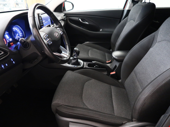 Hyundai i30 1.5 T-GDI MHEV
