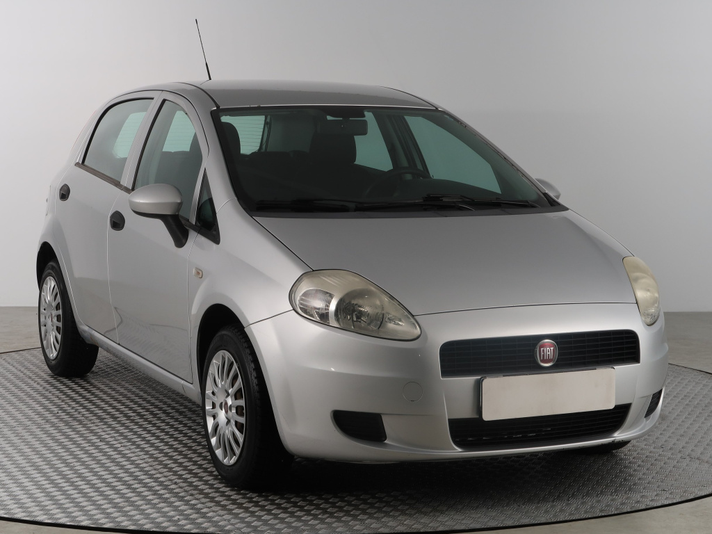 Fiat Punto, 2011