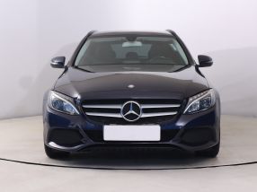 Mercedes-Benz C - 2015