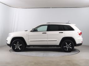 Jeep Grand Cherokee - 2011