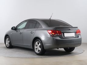 Chevrolet Cruze - 2010