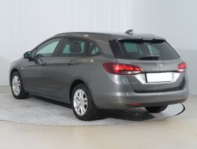 Opel Astra - 2018