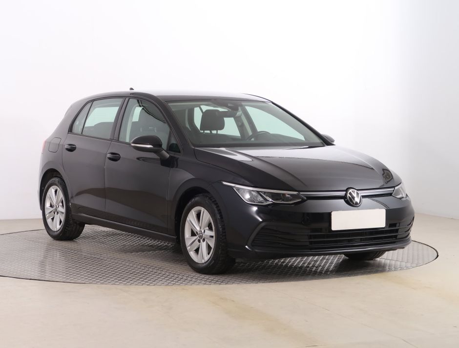 Volkswagen Golf - 2022