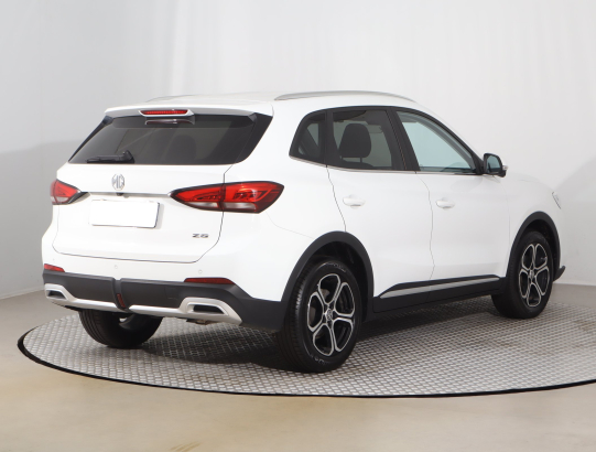 MG ZS SUV