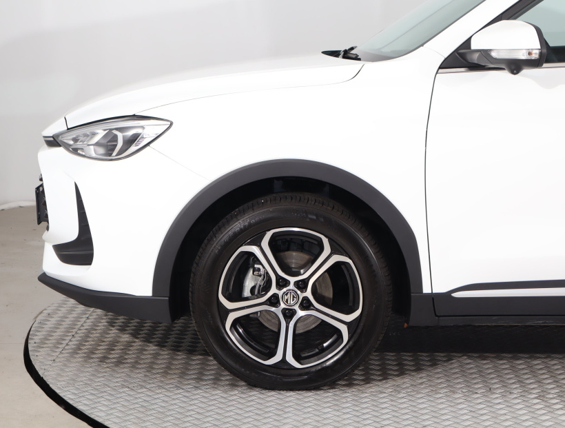 MG ZS SUV, 2025