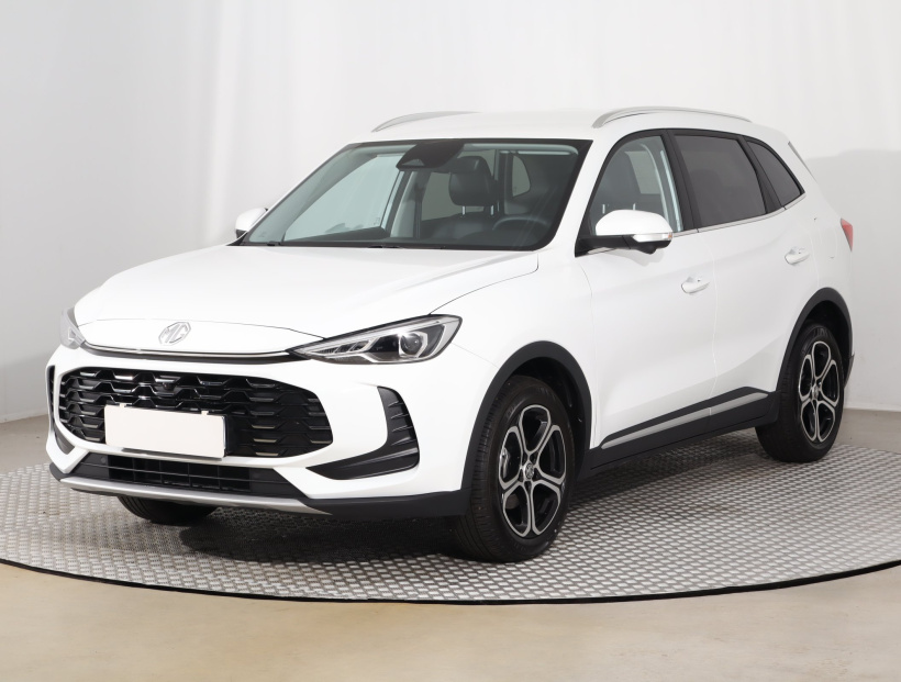 MG ZS SUV, 2025