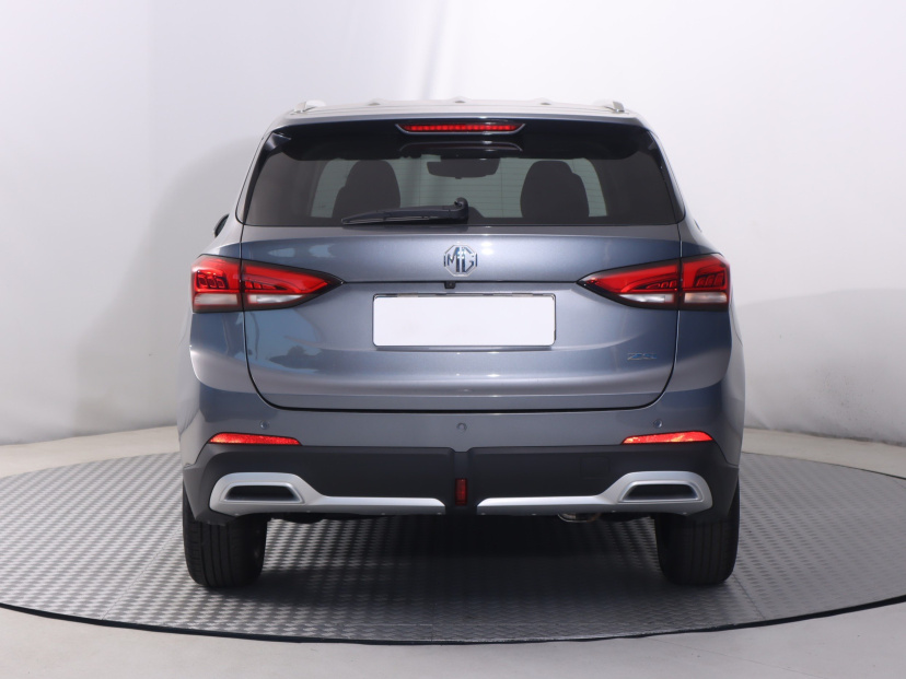 MG ZS SUV, 2025