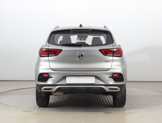 MG ZS SUV