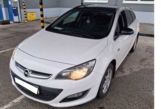 Opel Astra 2014