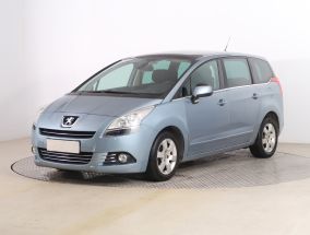 Peugeot 5008 - 2010