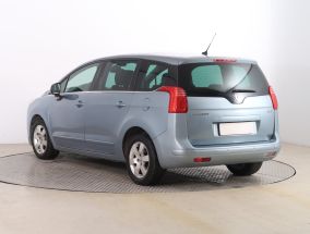 Peugeot 5008 - 2010
