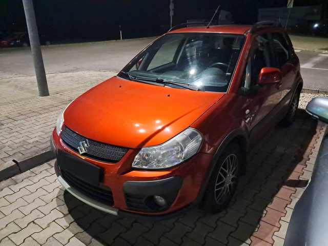 Suzuki SX4