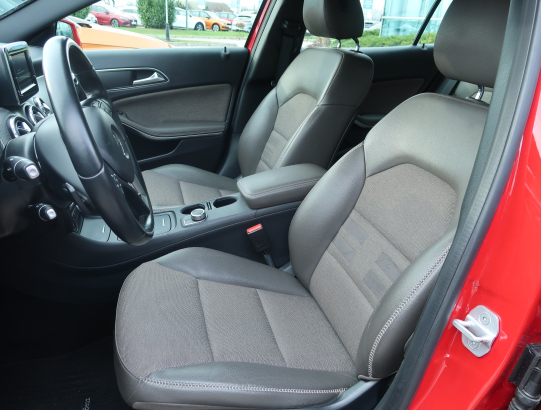 Mercedes-Benz GLA 200 CDI
