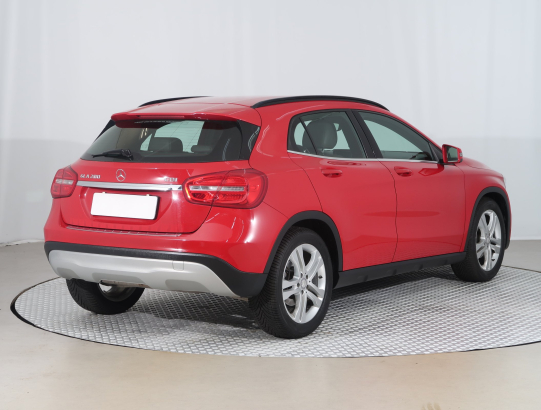 Mercedes-Benz GLA 200 CDI