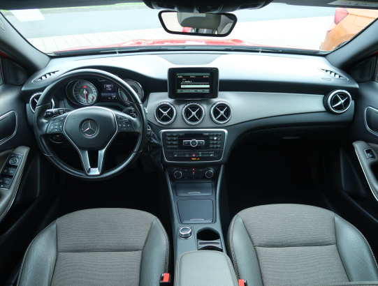 Mercedes-Benz GLA 200 CDI