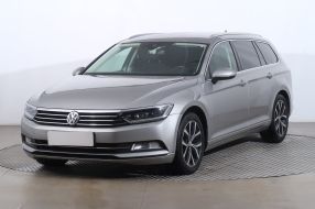 Volkswagen Passat - 2015