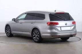 Volkswagen Passat - 2015