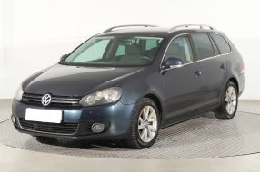 Volkswagen Golf - 2010