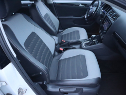 Volkswagen Jetta 2016