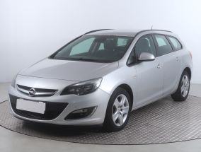 Opel Astra - 2013