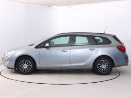 Opel Astra 2011