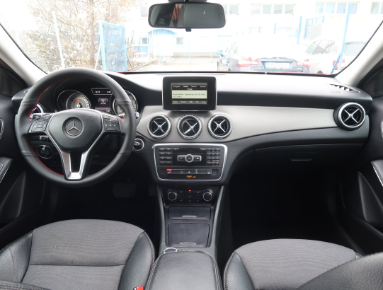 Mercedes-Benz GLA 180 CDI
