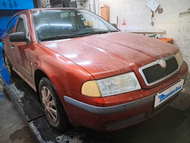 Škoda Octavia 2003