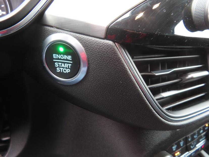 Ford Kuga, 2021