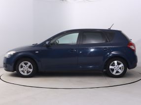 Kia Ceed - 2010