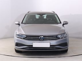 Volkswagen Passat - 2022