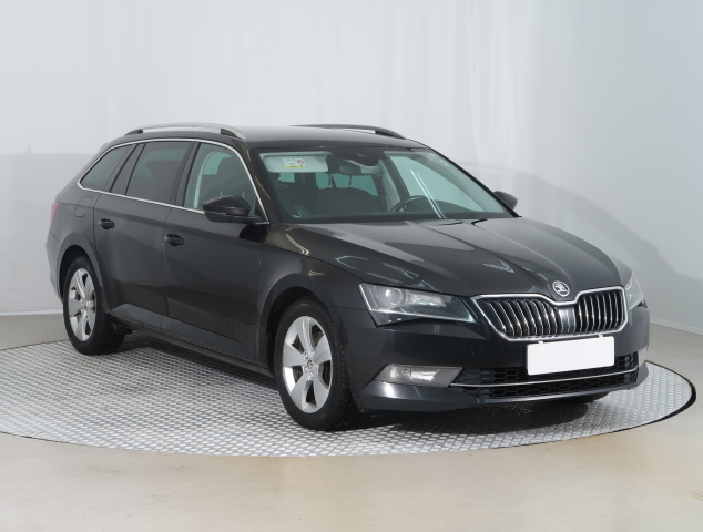 Škoda Superb 2016