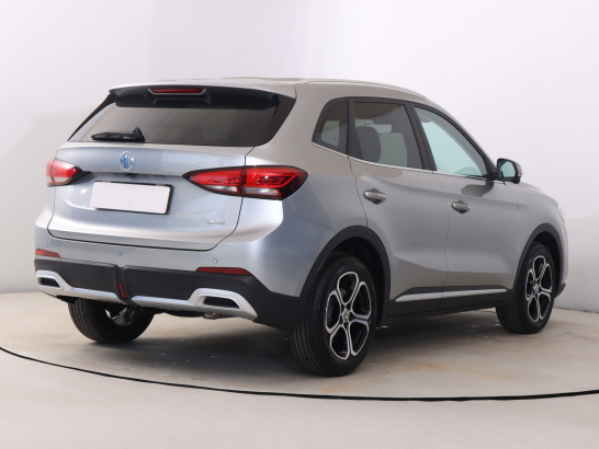MG ZS SUV