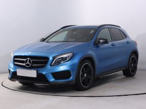 Mercedes-Benz GLA - 2016