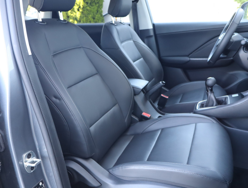 MG ZS SUV, 2026