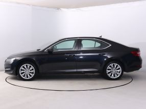 Skoda Superb - 2022