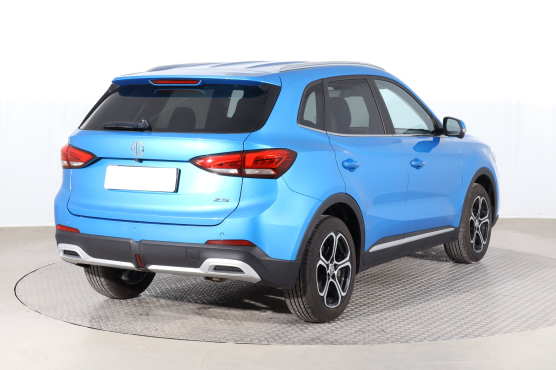 MG ZS SUV