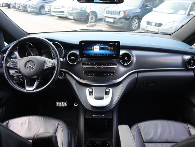 Mercedes-Benz EQV 300 EQV 300