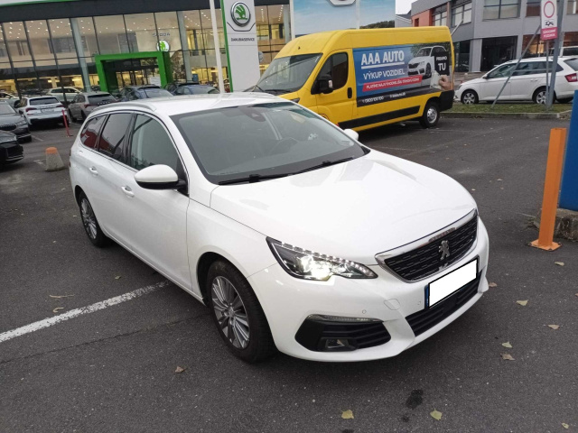 Peugeot 308 2021