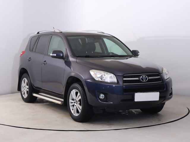 Toyota RAV4 2010