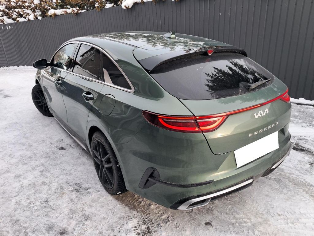 Kia ProCeed