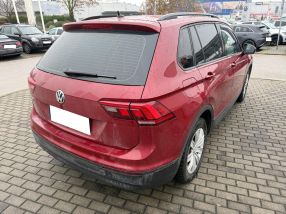 Volkswagen Tiguan - 2016