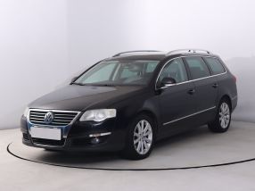 Volkswagen Passat - 2010
