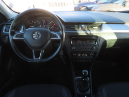 Škoda Rapid Spaceback 2014