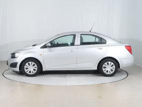 Chevrolet Aveo - 2012